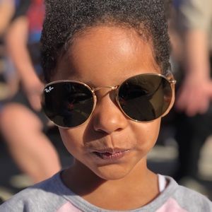 Meet your Posher, Sara